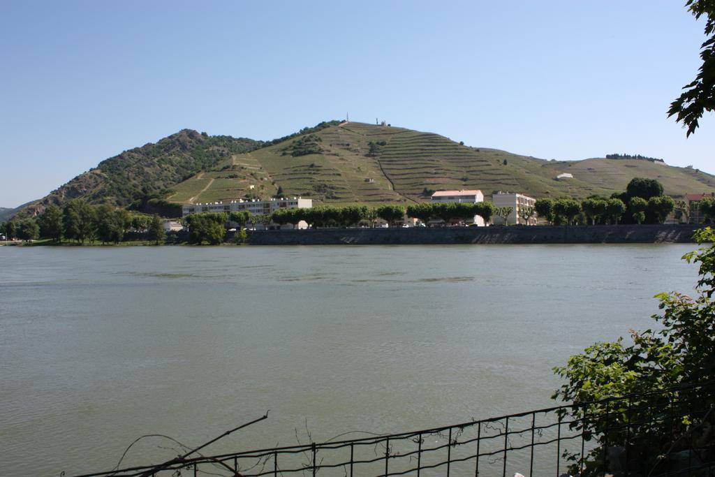 Camping Le Rhone Tournon-sur-Rhone Εξωτερικό φωτογραφία