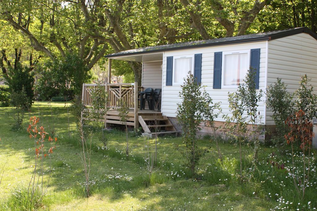 Camping Le Rhone Tournon-sur-Rhone Δωμάτιο φωτογραφία